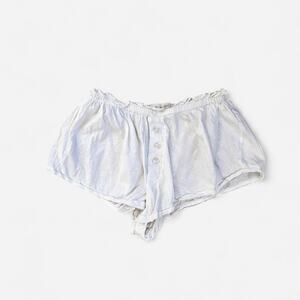 The great white lace trim shorts